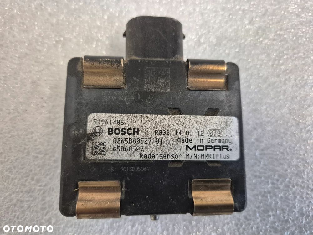 Radar distronic sensor tempomat Fiat 500X 51961405 - 1