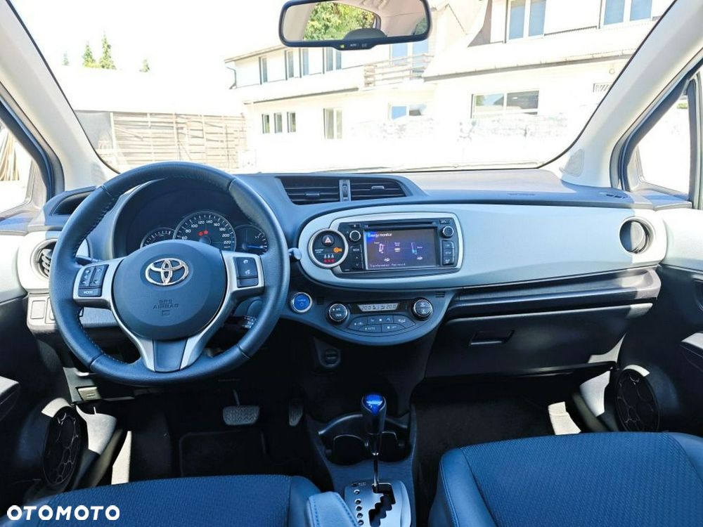 Toyota Yaris - 5