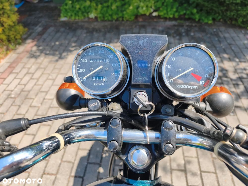 Honda CB - 4
