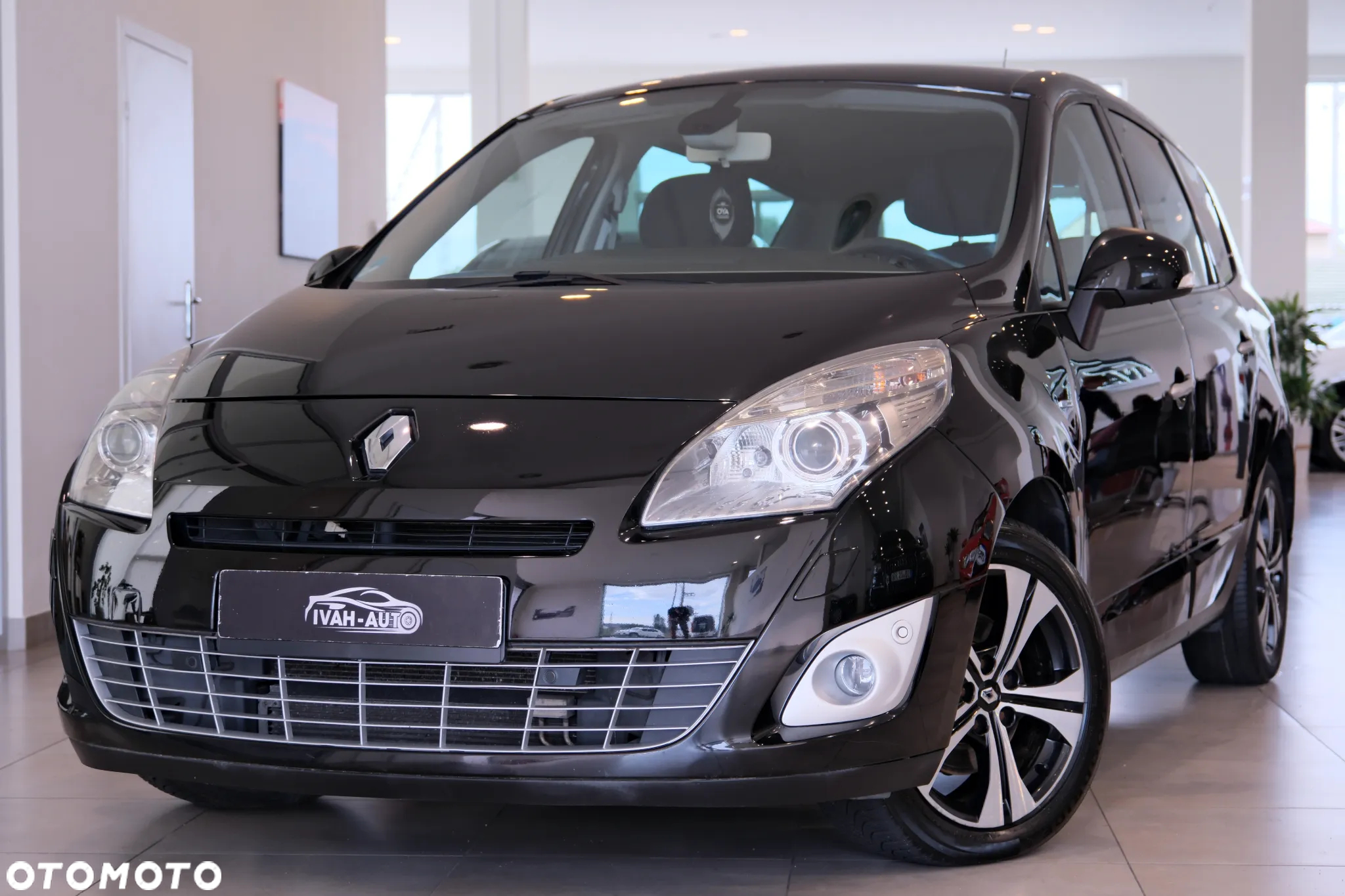 Renault Scenic 2.0 16V 140 CVT Bose Edition - 16