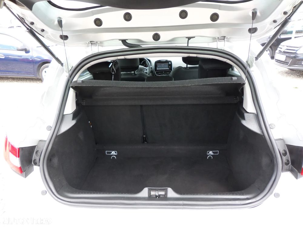 Renault Clio Energy TCe 90 Business - 16