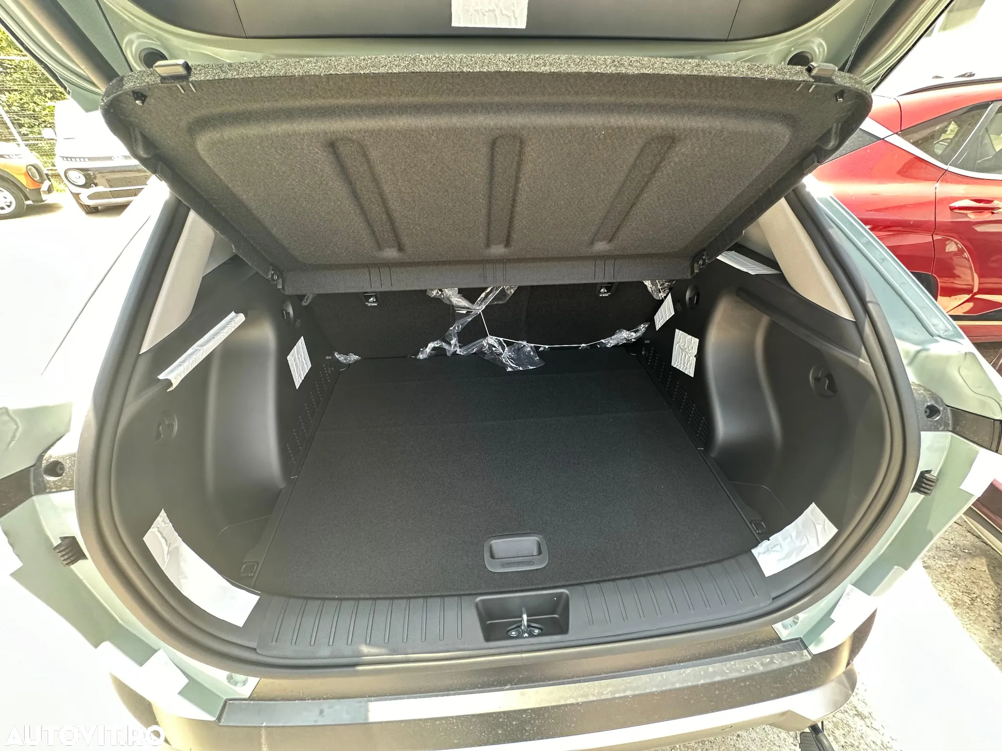 Hyundai KONA 1.6 T-GDI 138 CP 7DCT 2WD Premium+ - 12