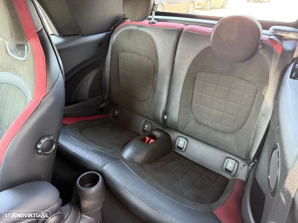 MINI Cabrio Cooper D - 40