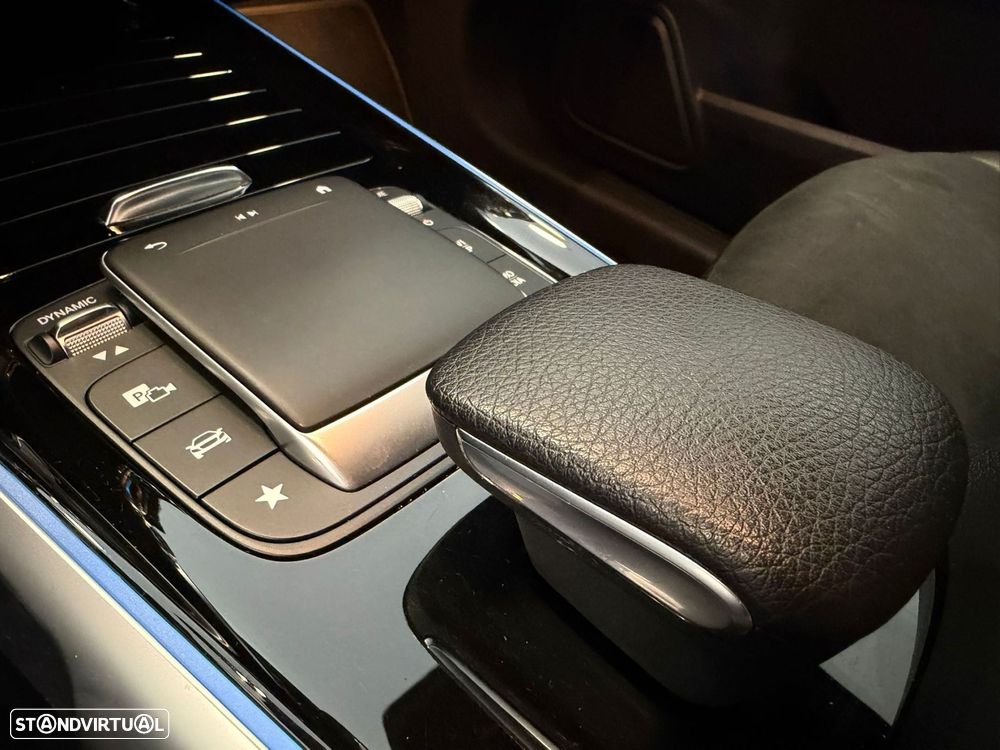 Mercedes-Benz GLB 200 AMG Line - 11