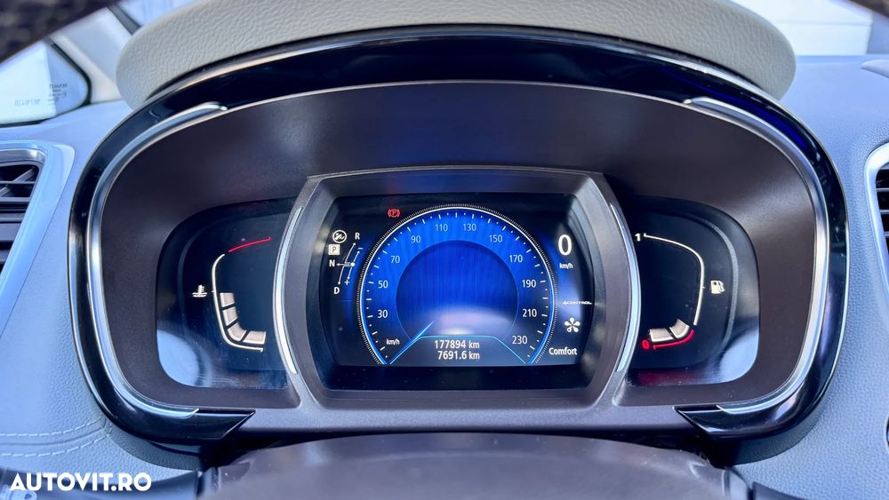 Renault Espace Energy dCi 160 EDC Initiale Paris - 9