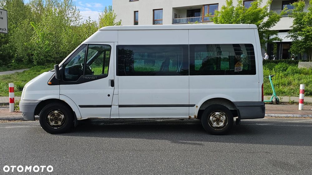 Ford Transit - 1