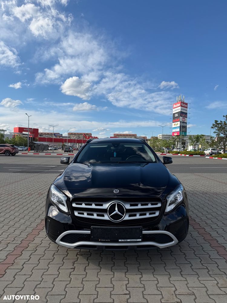 Mercedes-Benz GLA 200 d 4MATIC Aut. - 1