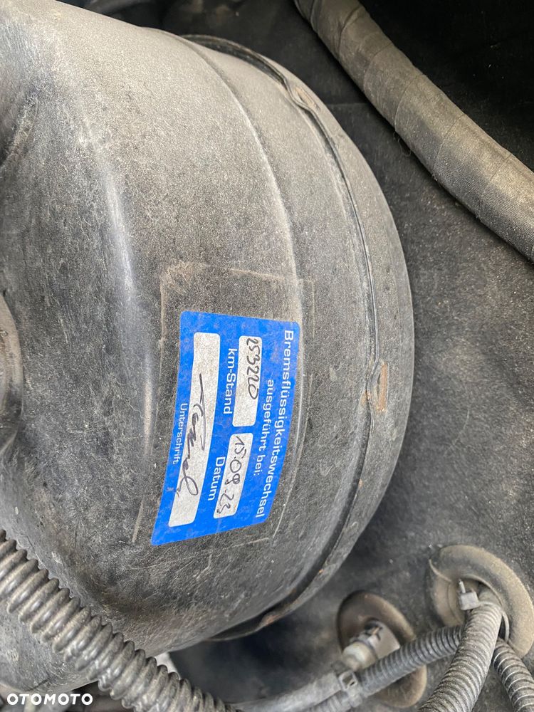 Mercedes-Benz Sprinter - 16