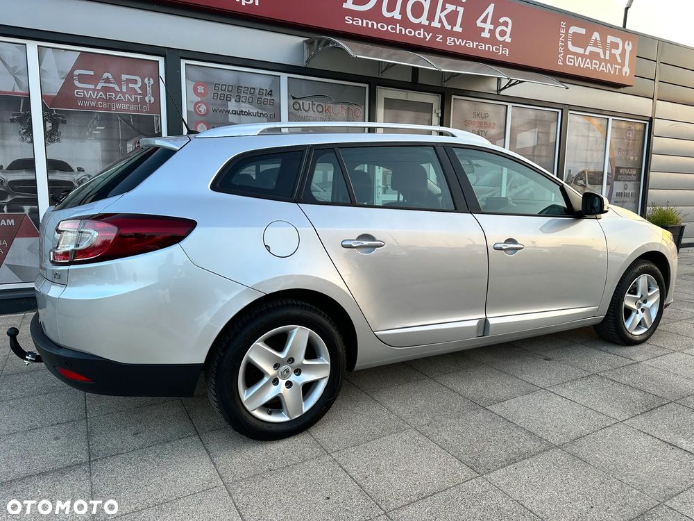 Renault Megane ENERGY dCi 110 Start & Stop LIMITED - 9