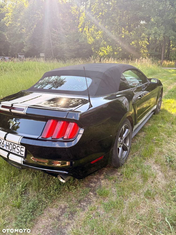 Ford Mustang 3.7 V6 Premium - 25