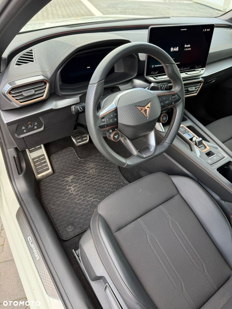 Cupra Leon 1.5 eTSI mHEV DSG - 10