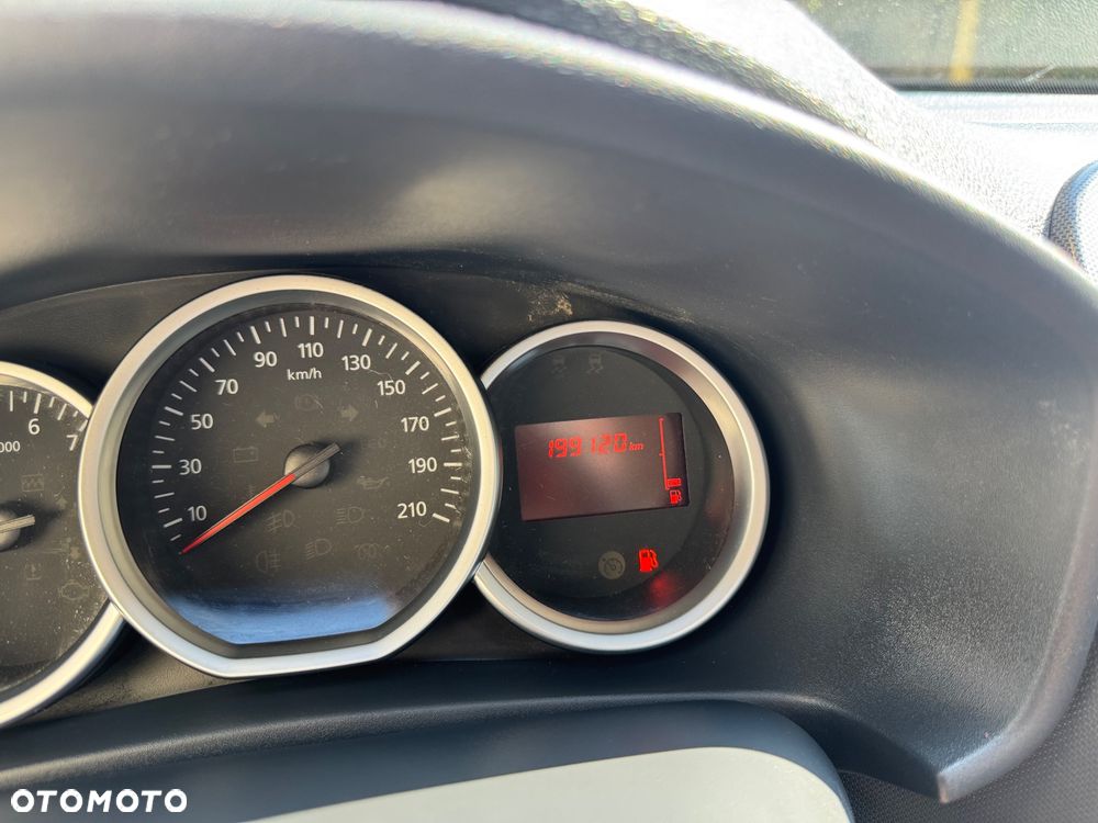 Dacia Sandero TCe 90 Celebration - 20
