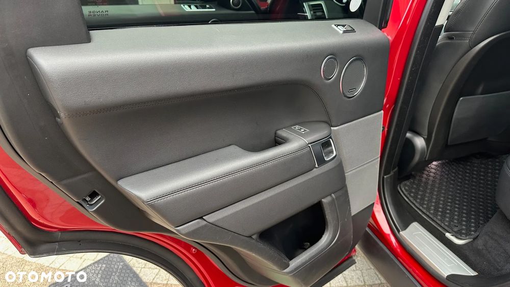 Land Rover Range Rover - 32