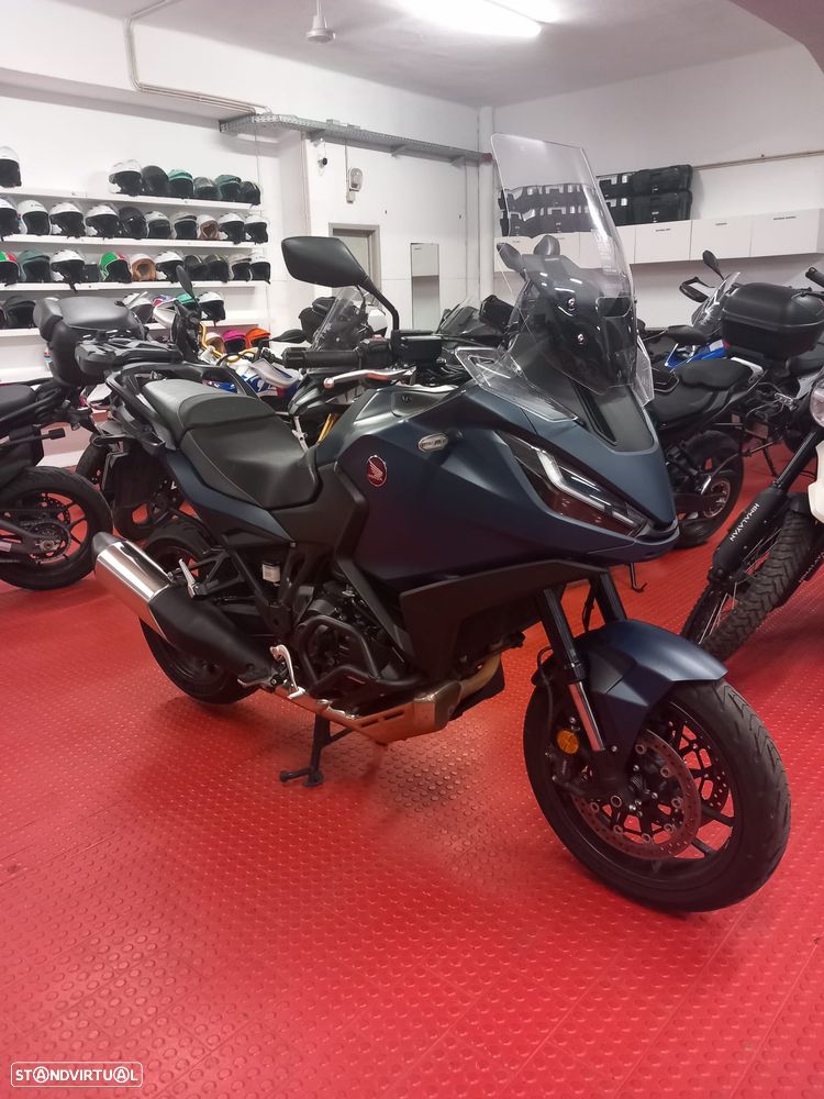 Honda NT DCT 2024 - 2