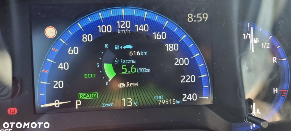 Toyota Corolla 1.8 Hybrid Selection - 10