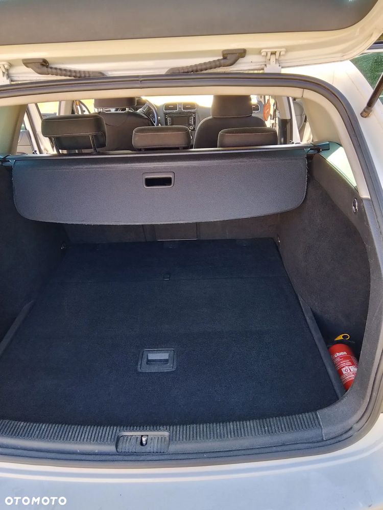 Volkswagen Golf 1.6 TDI DPF BlueMotion Technology DSG MATCH - 12