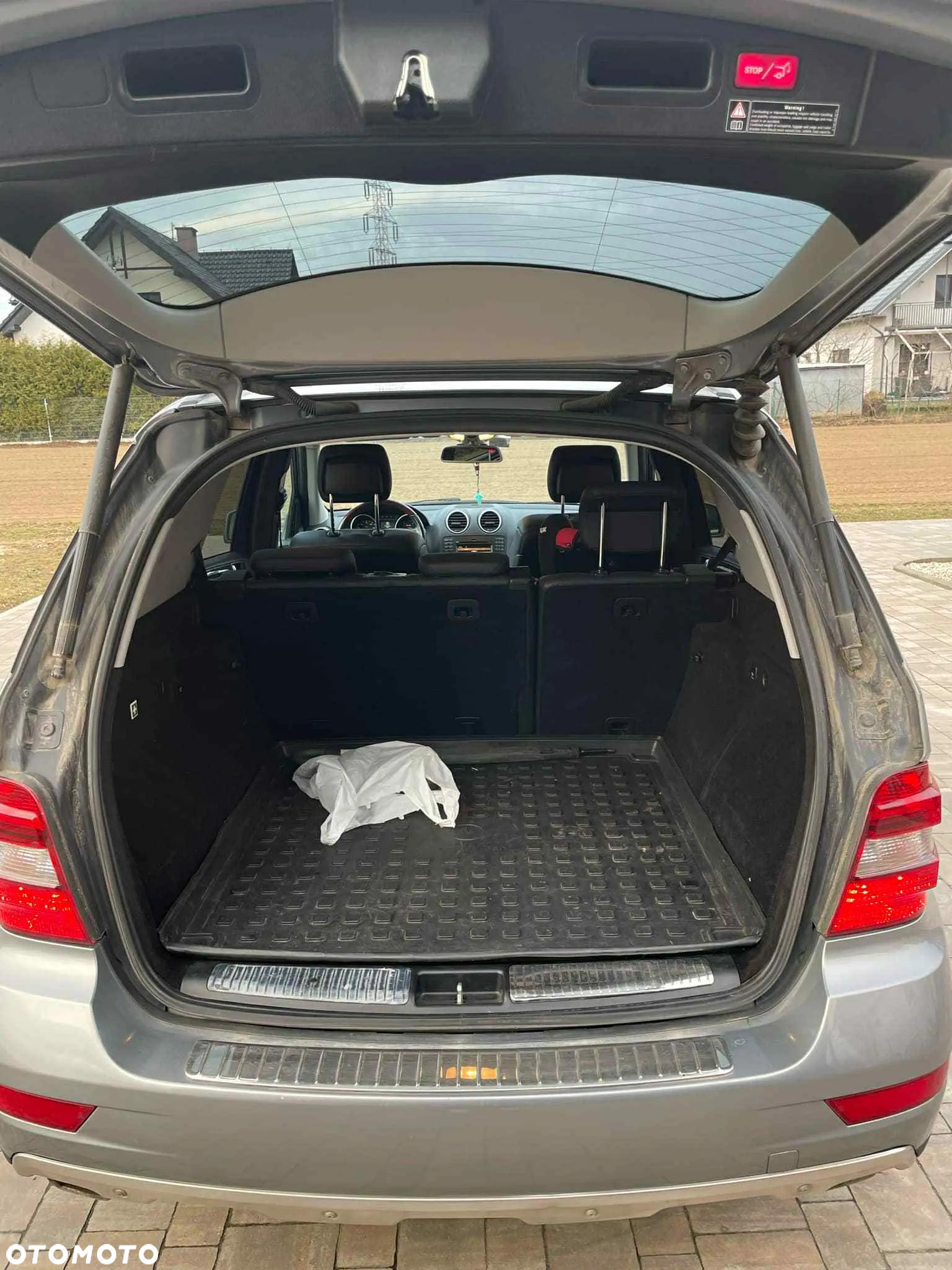 Mercedes-Benz ML 350 BlueTec 4-Matic - 14