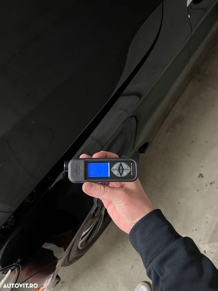 Mercedes-Benz E 220 d T 9G-TRONIC AMG Line - 10