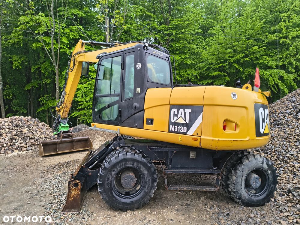 Caterpillar M313D - 6