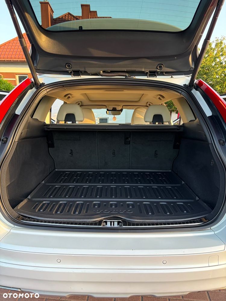Volvo XC 60 T5 Geartronic Linje Inscription - 19