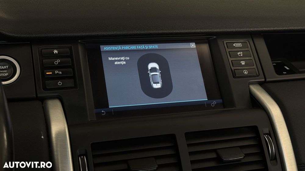 Land Rover Discovery Sport - 16