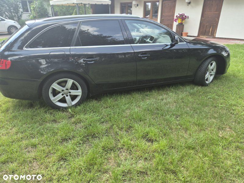 Audi A4 Avant 2.0 TDI Quattro - 6