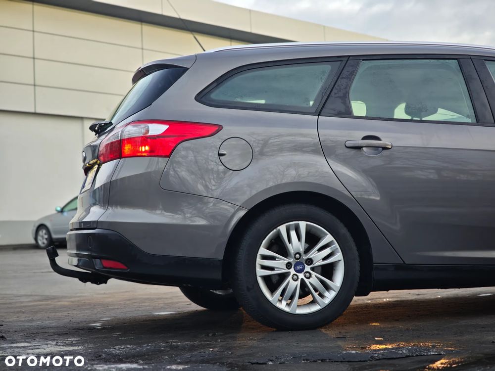 Ford Focus 1.6 TDCi Ambiente - 3