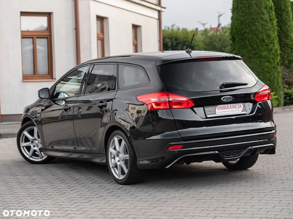 Ford Focus 1.5 EcoBlue Start-Stopp-System ST-LINE X - 9