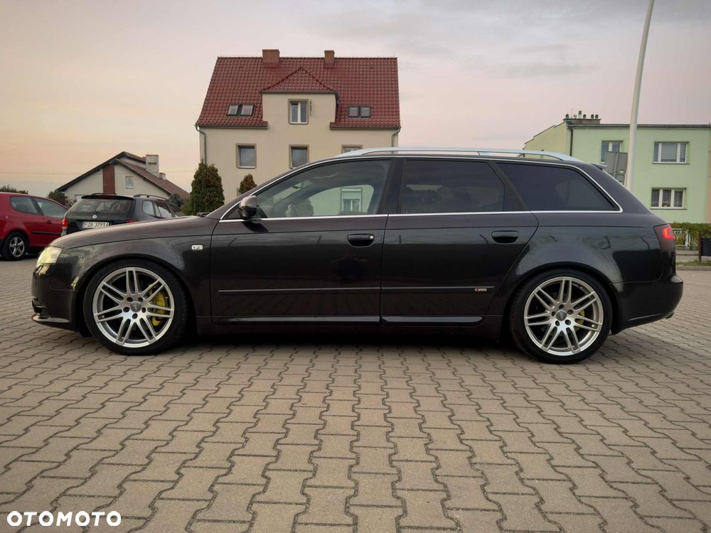 Audi A4 - 4