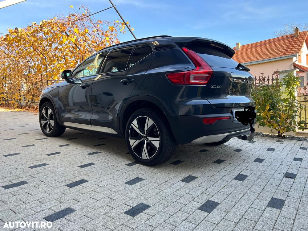 Volvo XC 40 Recharge Twin Motor AWD Plus - 1