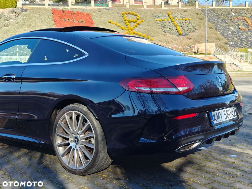 Mercedes-Benz Klasa C 200 9G-TRONIC AMG Line - 27