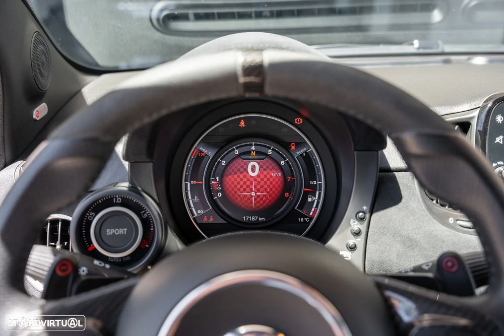 Abarth 695 - 16