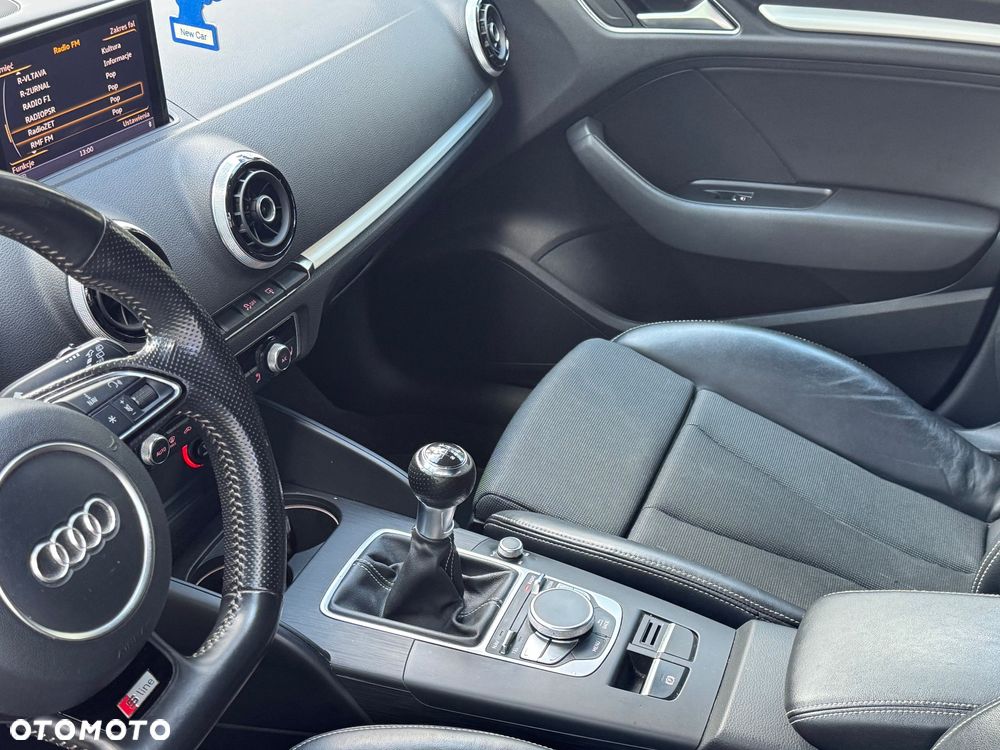 Audi A3 Sportback 1.2 TFSI S line Sportpaket - 10