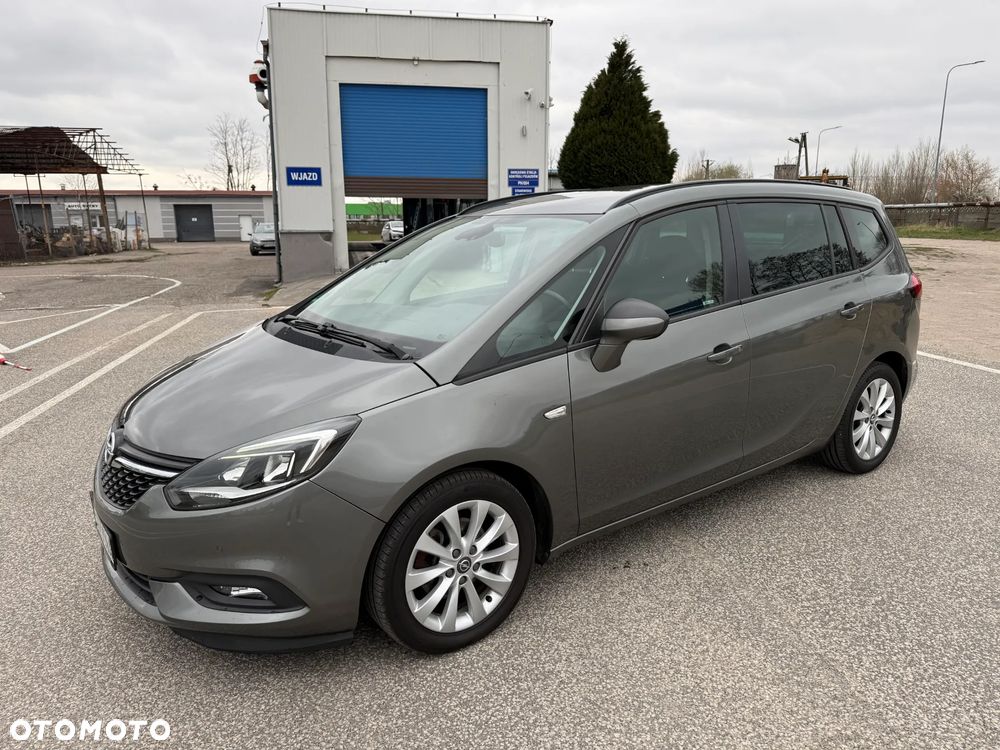Opel Zafira 1.4 T Cosmo EcoFLEX S&S EU6 - 1