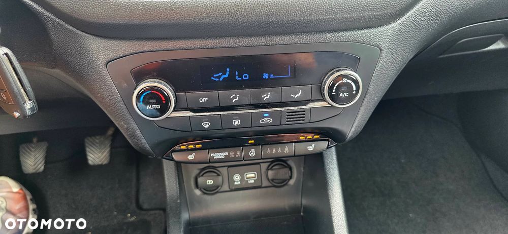 Hyundai i20 blue 1.0 T-GDI YES - 20