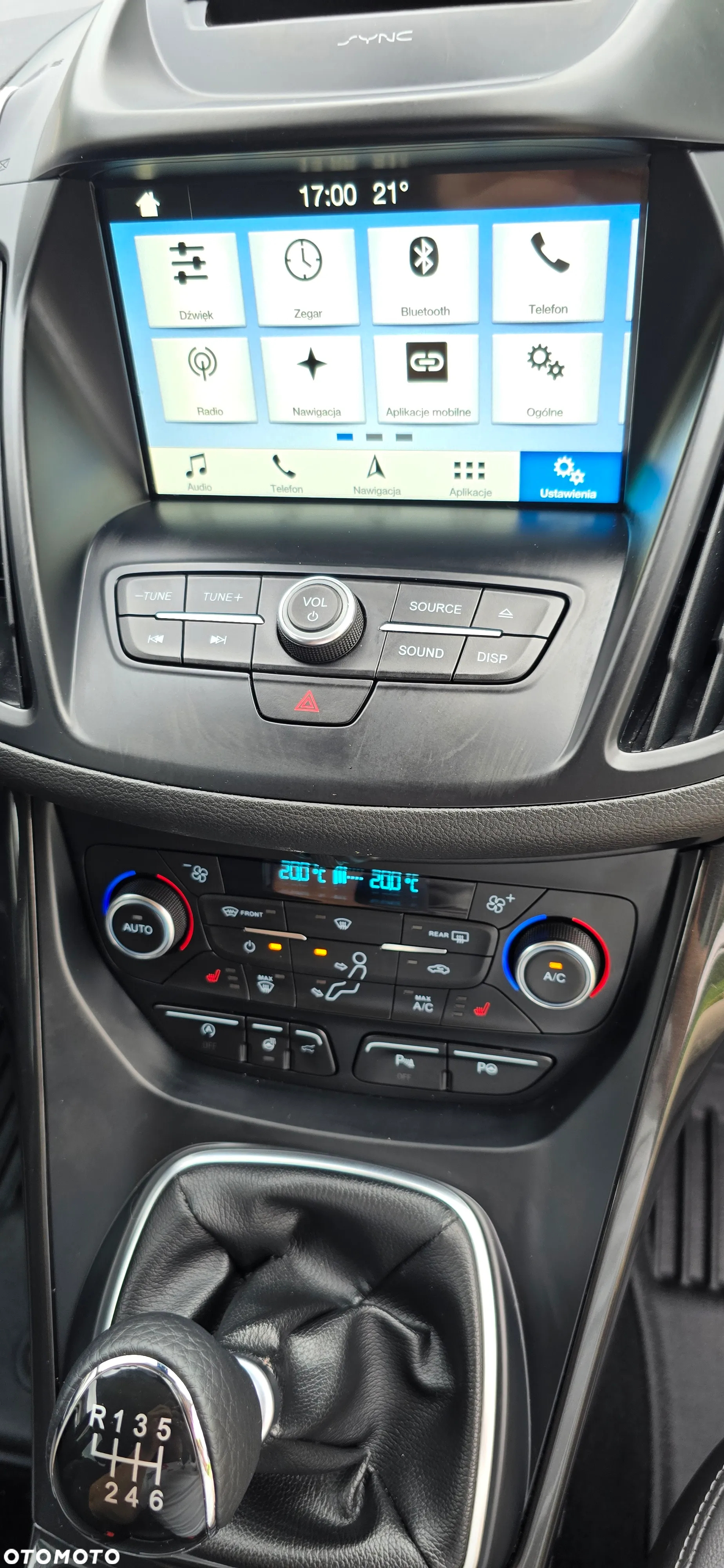 Ford Kuga - 23