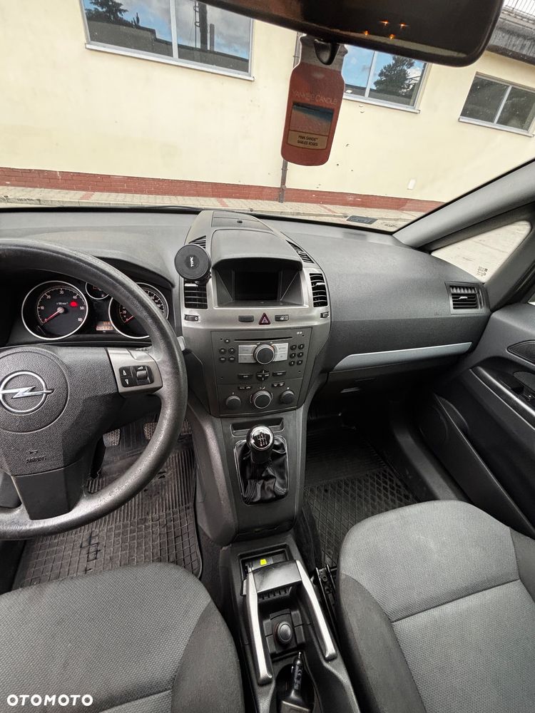 Opel Zafira 1.9 CDTI Cosmo - 13