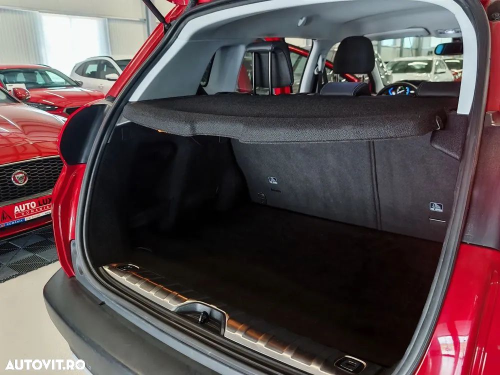 Peugeot 2008 PureTech 110 GPF Stop&Start EAT6 Allure - 17