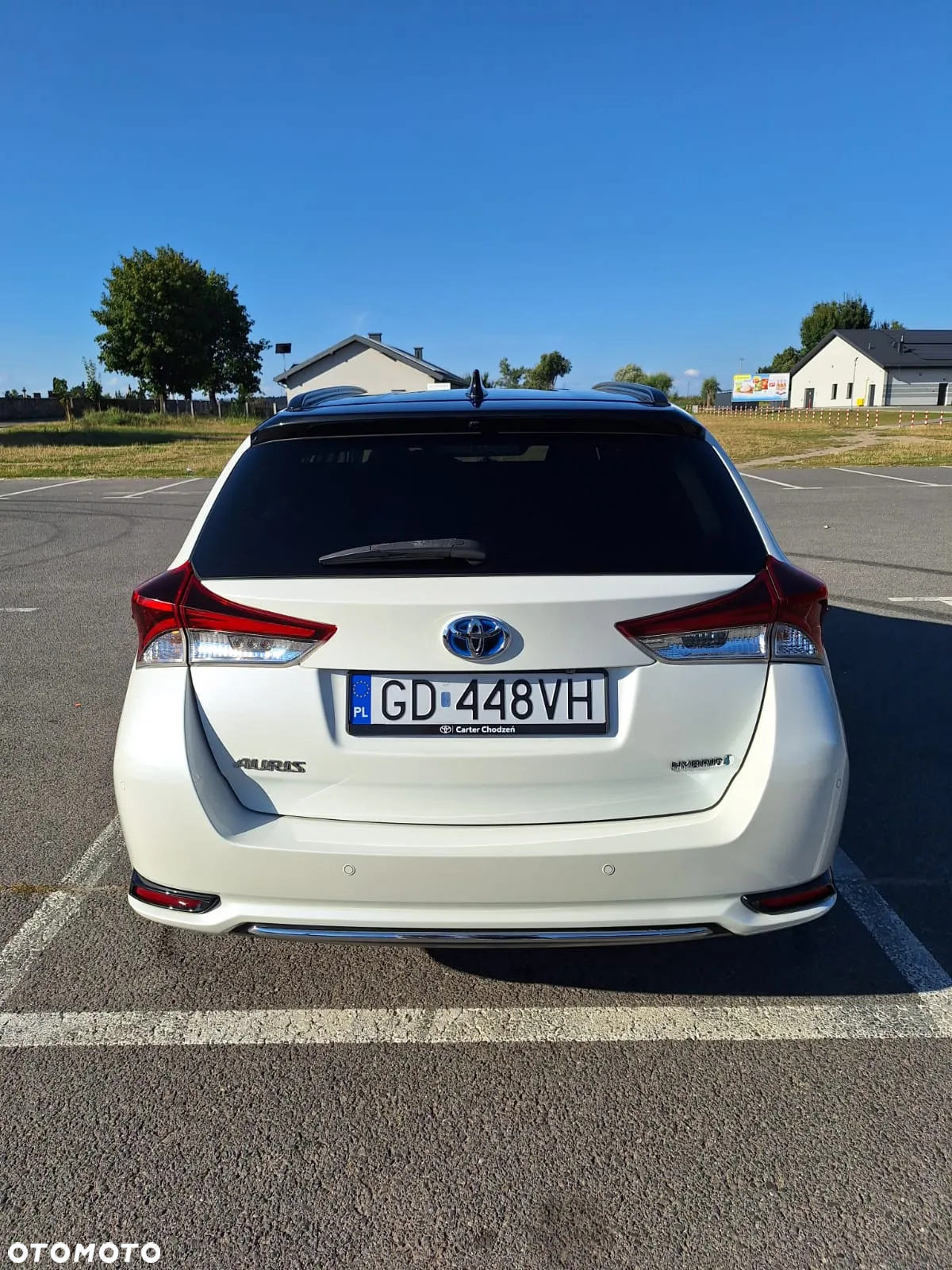 Toyota Auris Hybrid 135 Selection - 11