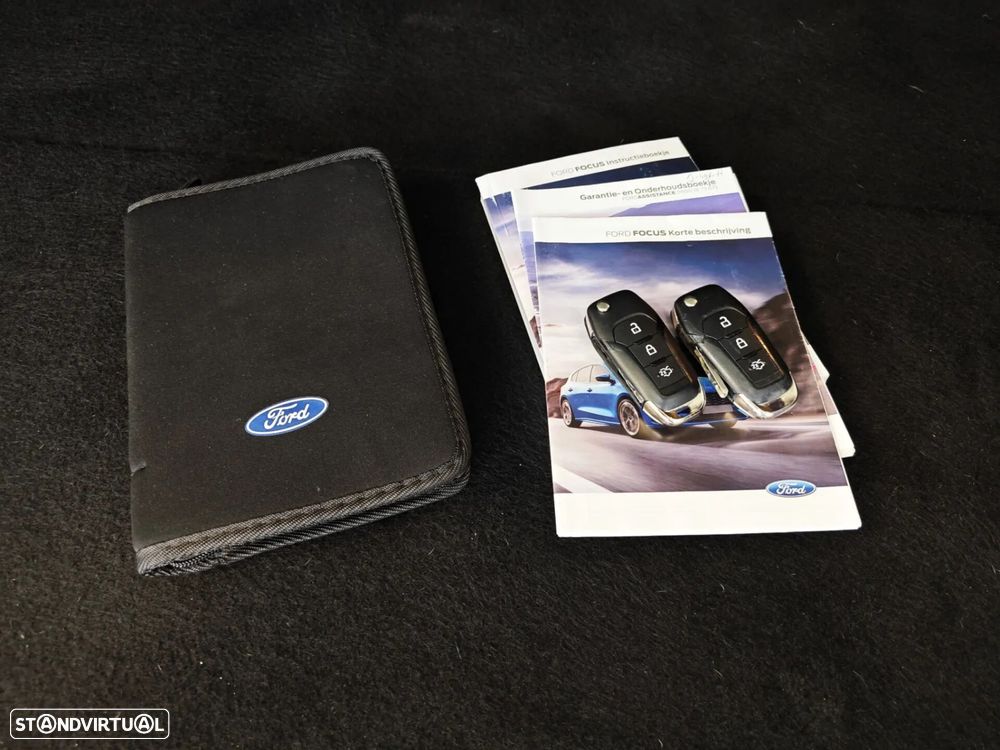 Ford Focus SW 1.0 EcoBoost MHEV Connected - 11