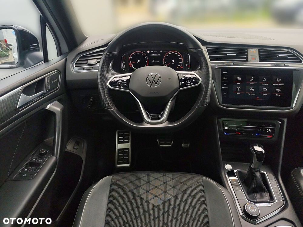 Volkswagen Tiguan Allspace - 17