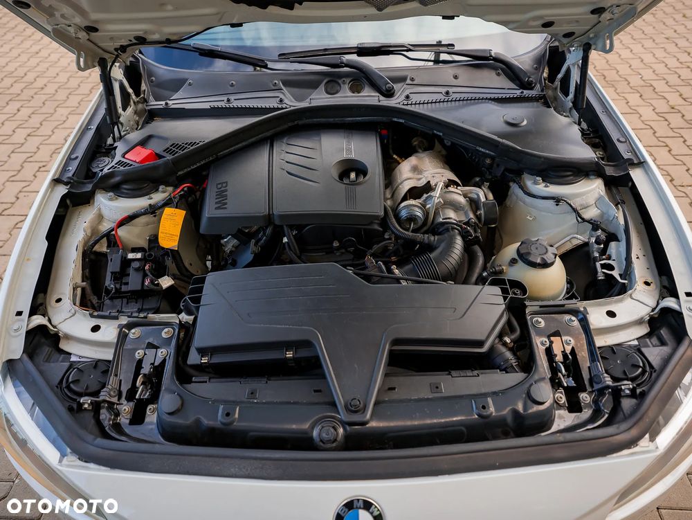 BMW Seria 1 - 35