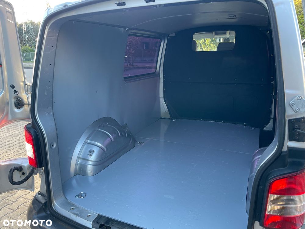 Volkswagen Transporter - 17