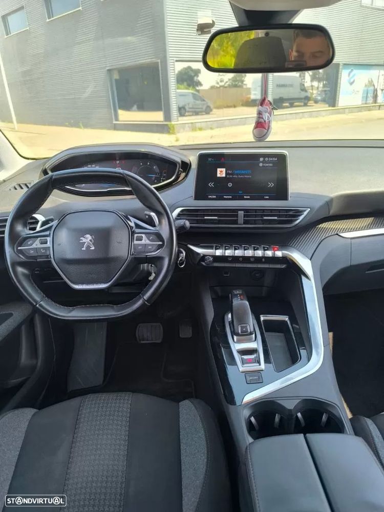 Peugeot 3008 - 19