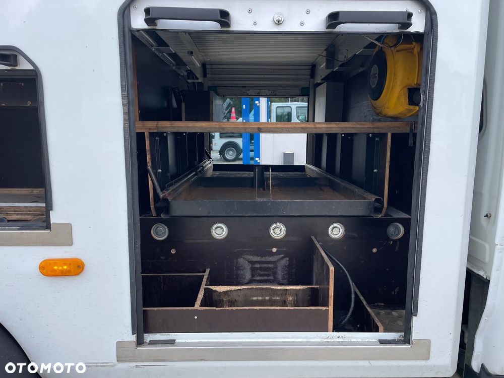 Iveco Daily 70C18 Hi-Matic Pomoc drogowa Holownik 2019r - 12