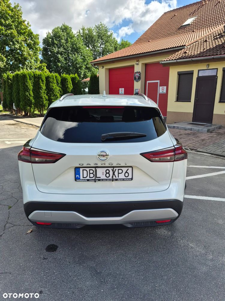 Nissan Qashqai 1.3 DIG-T MHEV Premiere Edition - 4