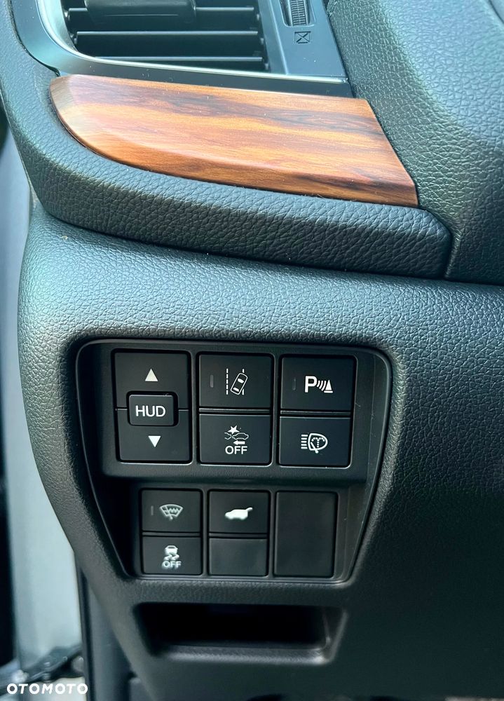 Honda CR-V 1.5T 4WD Executive - 19