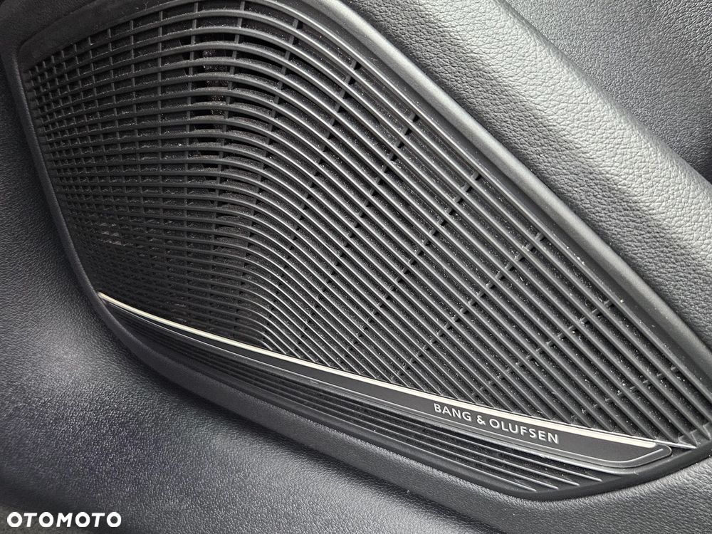 Audi A4 Avant 40 TDI S Line S tronic - 31