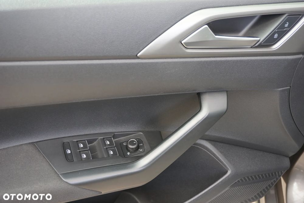 Volkswagen Polo 1.0 TSI OPF Comfortline - 18