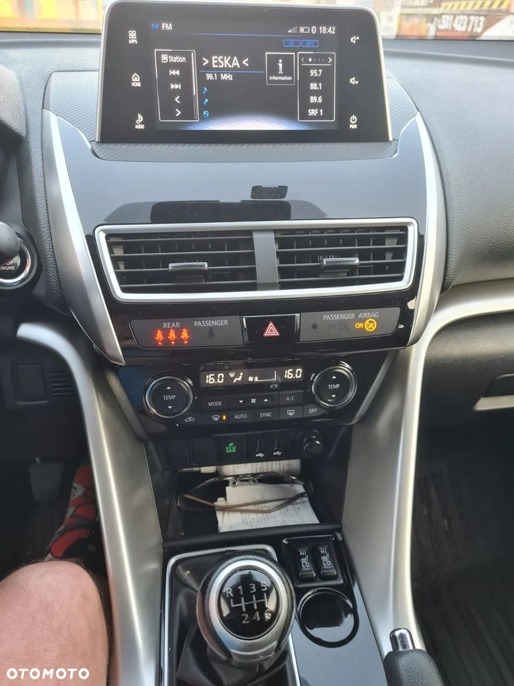 Mitsubishi Eclipse Cross 1.5 T Inform - 8